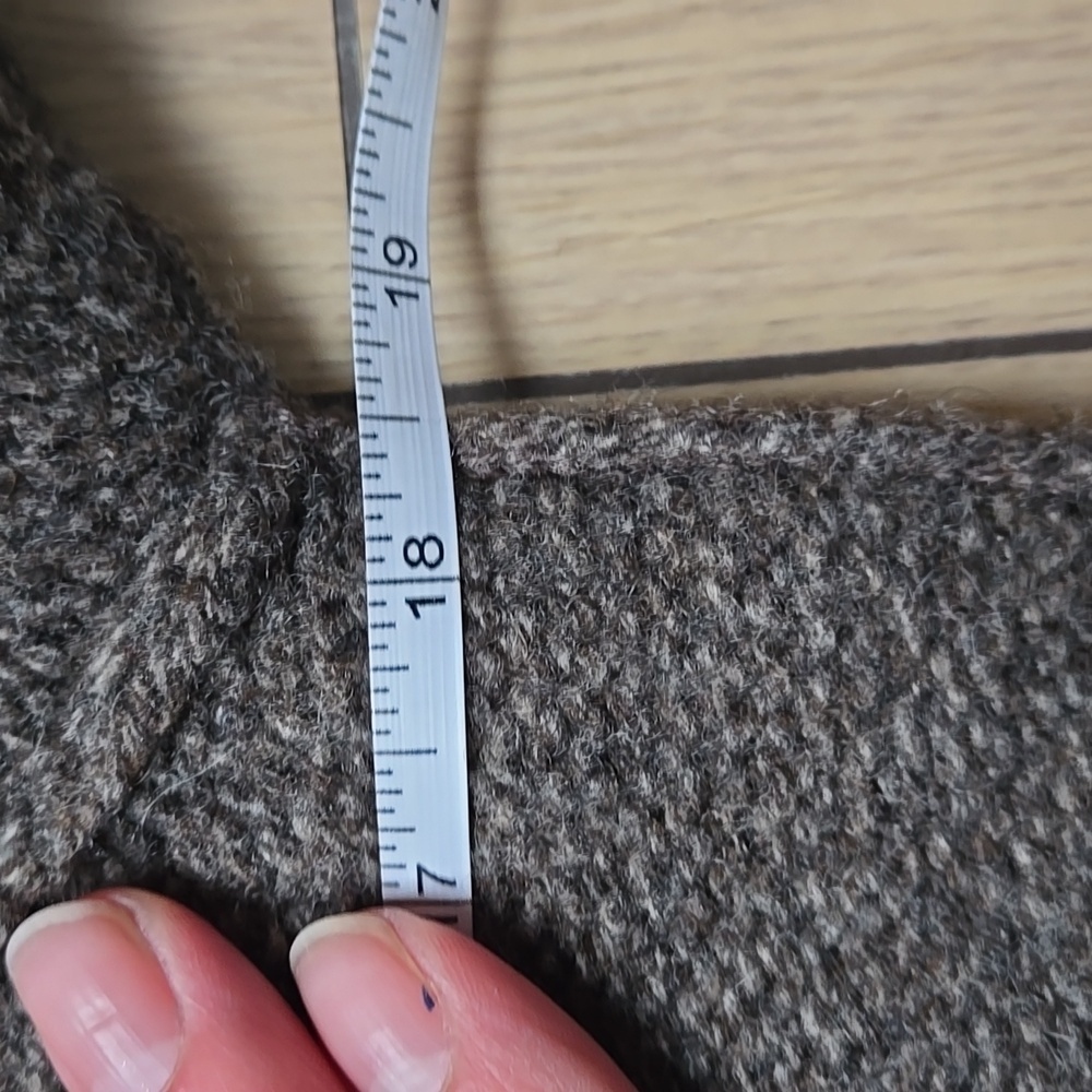 NWOT ROOTS Men's Brown Lambswool Sweater Size M - Picture 5 of 8